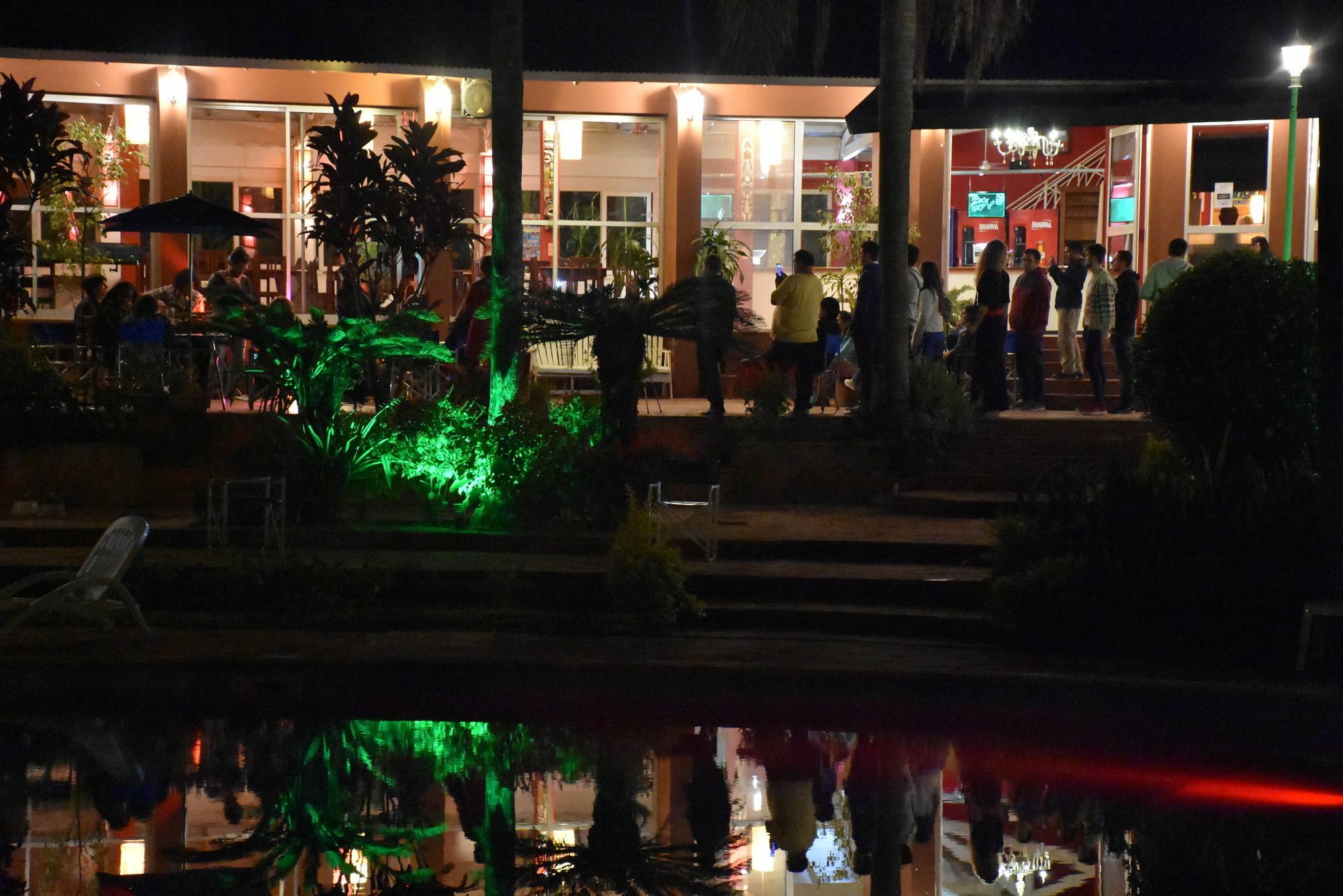 Tangoinn Club Iguazu Party Luxury Hostel Puerto Iguazú Zewnętrze zdjęcie