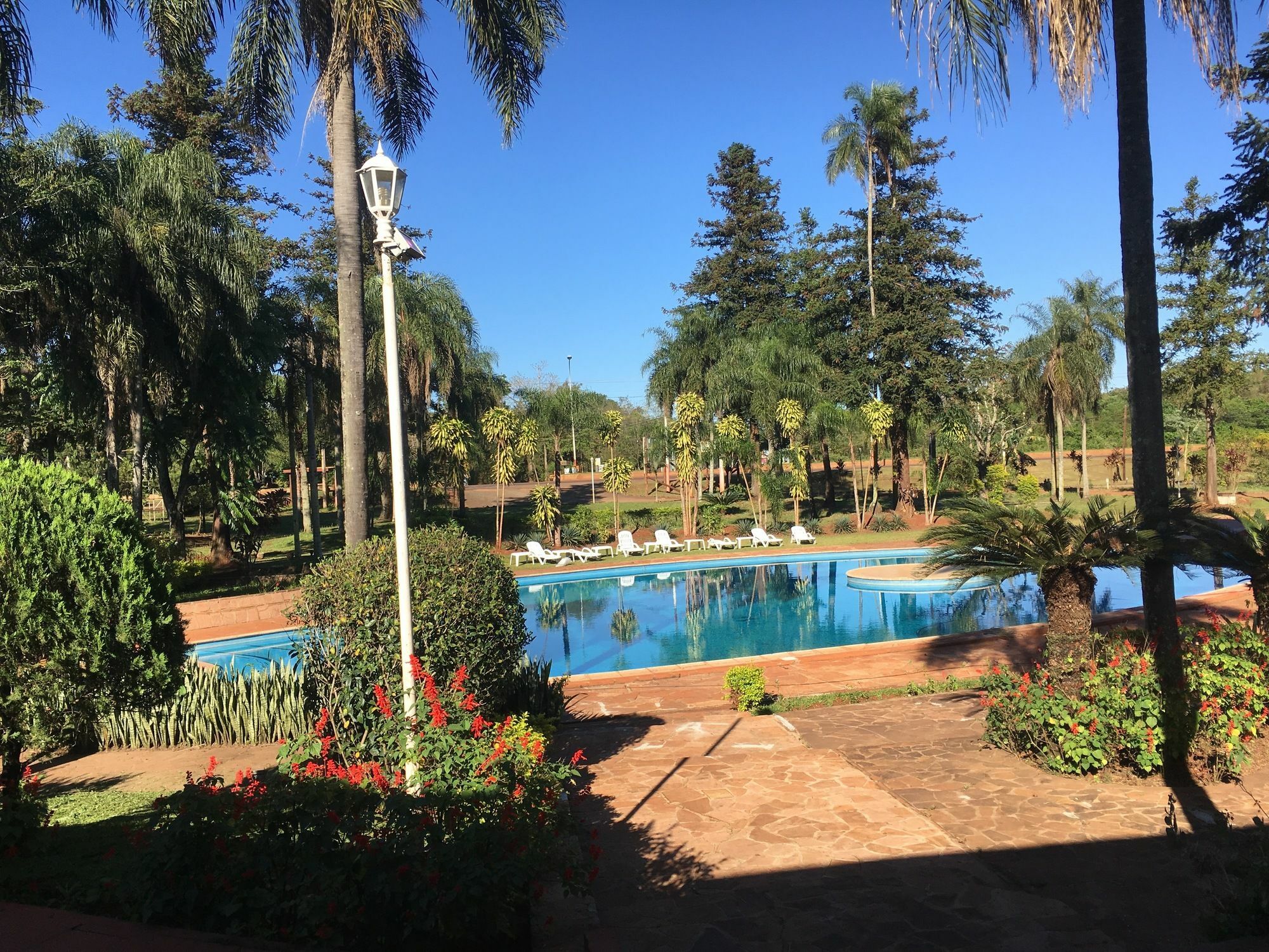 Tangoinn Club Iguazu Party Luxury Hostel Puerto Iguazú Zewnętrze zdjęcie